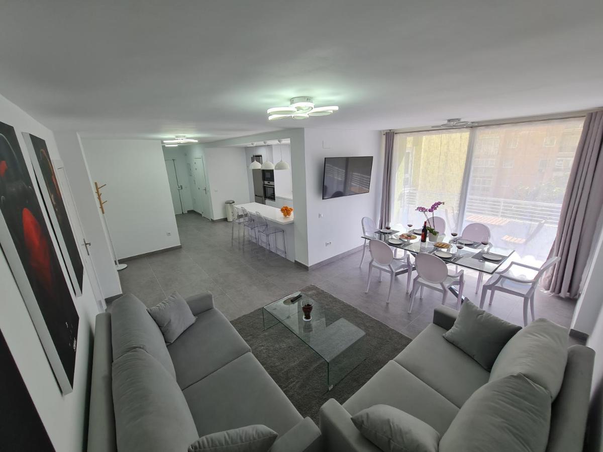 Modern 3 Bedroom Luxury Apartment In Torremolinos Esterno foto