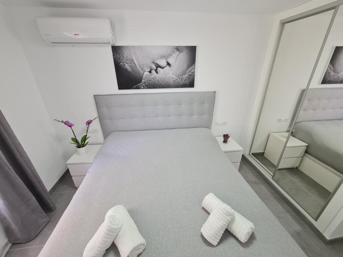 Modern 3 Bedroom Luxury Apartment In Torremolinos Esterno foto